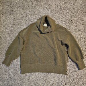 Varley Milton Sweatshirt in Stone Olive size XS